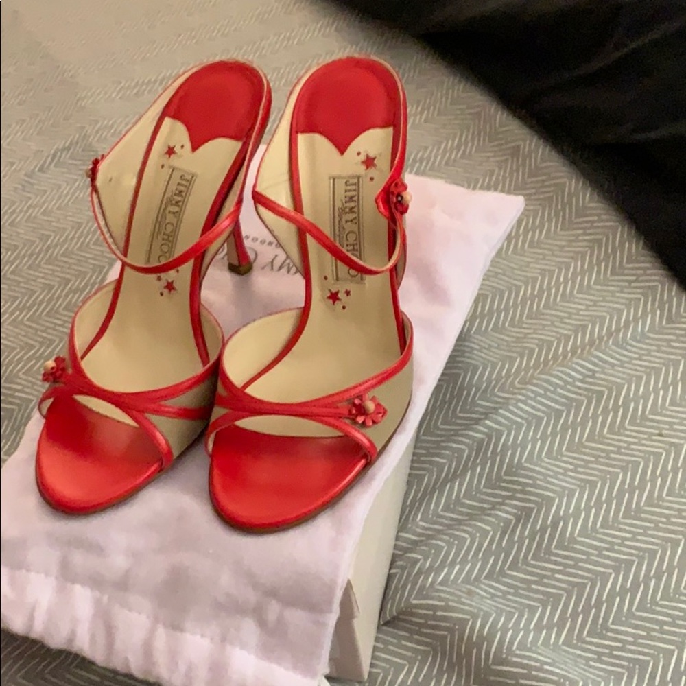 Like new Jimmy Choo heels fit more like an 8.5/9